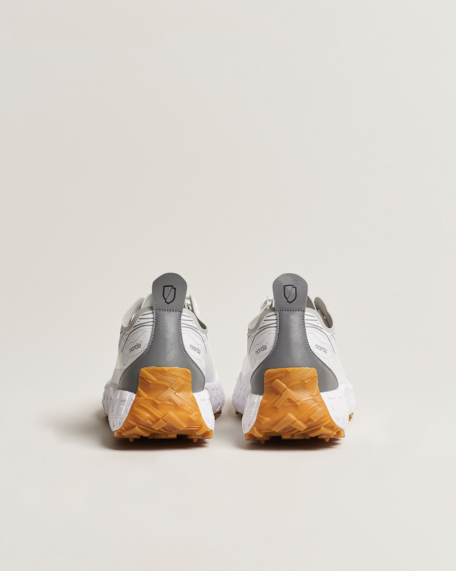 Norda 001 Running Sneakers White/Gum