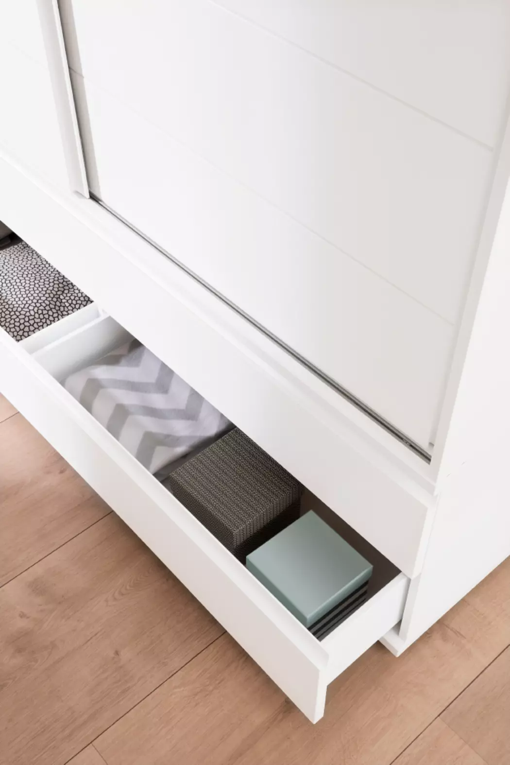 Kleiderschrank Fiona, 124 x 207 cm