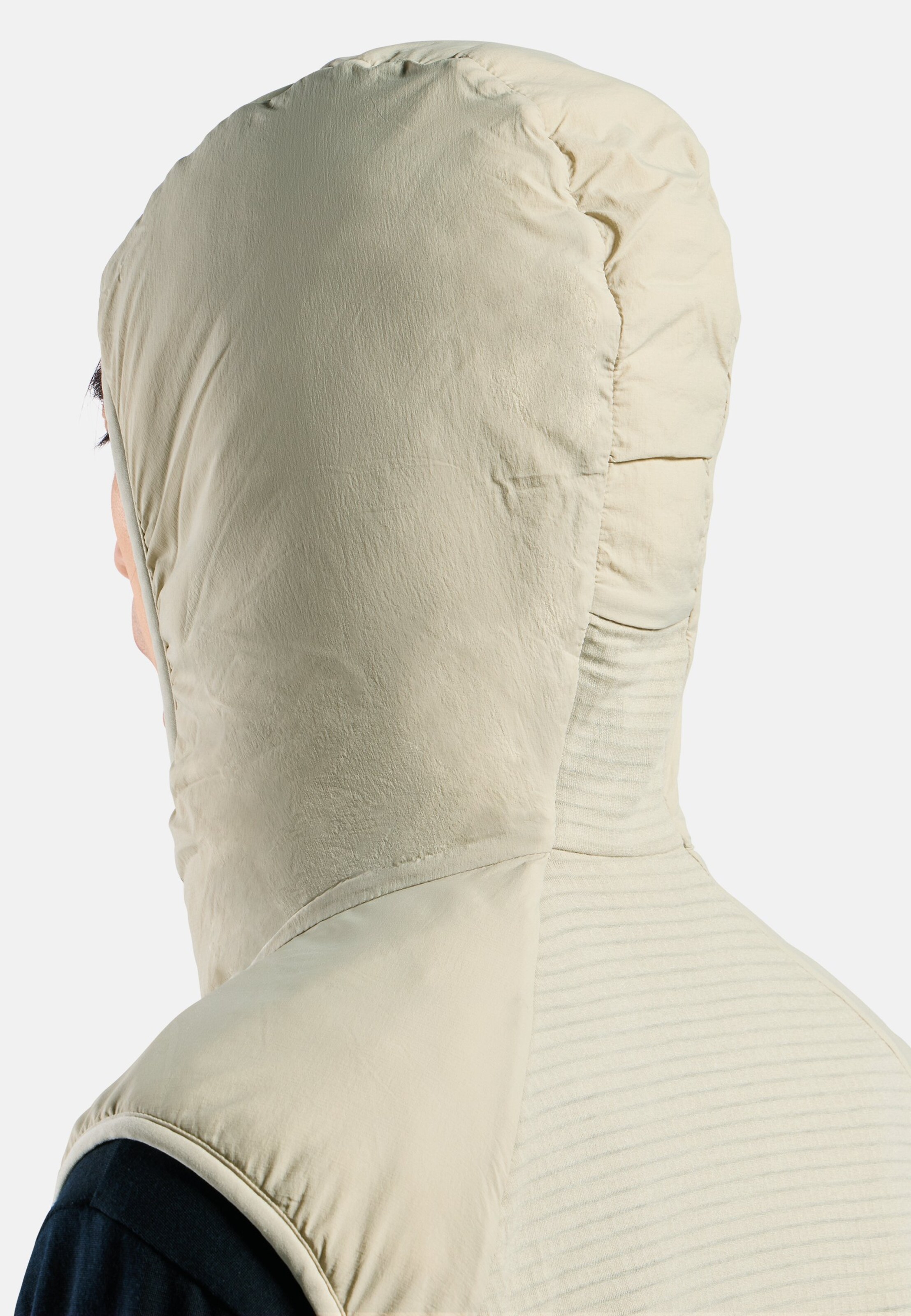 Isolierte Ascent Hybridweste mit Wolle in agate gray
