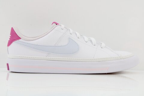Nike Sneaker