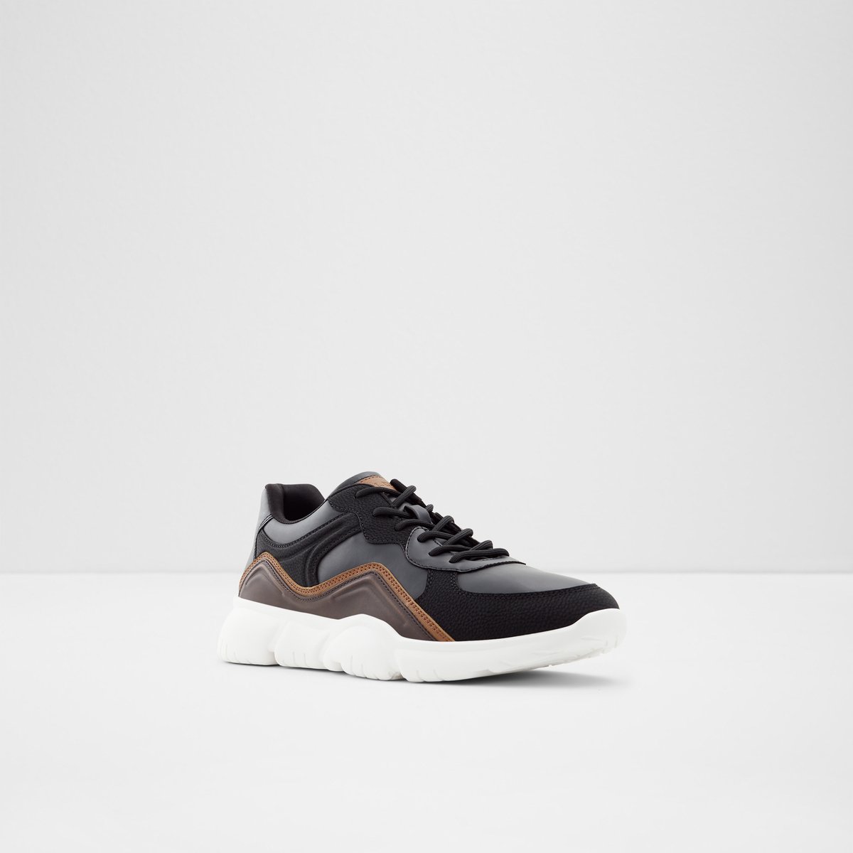 Anyan Black Men Athletic sneakers