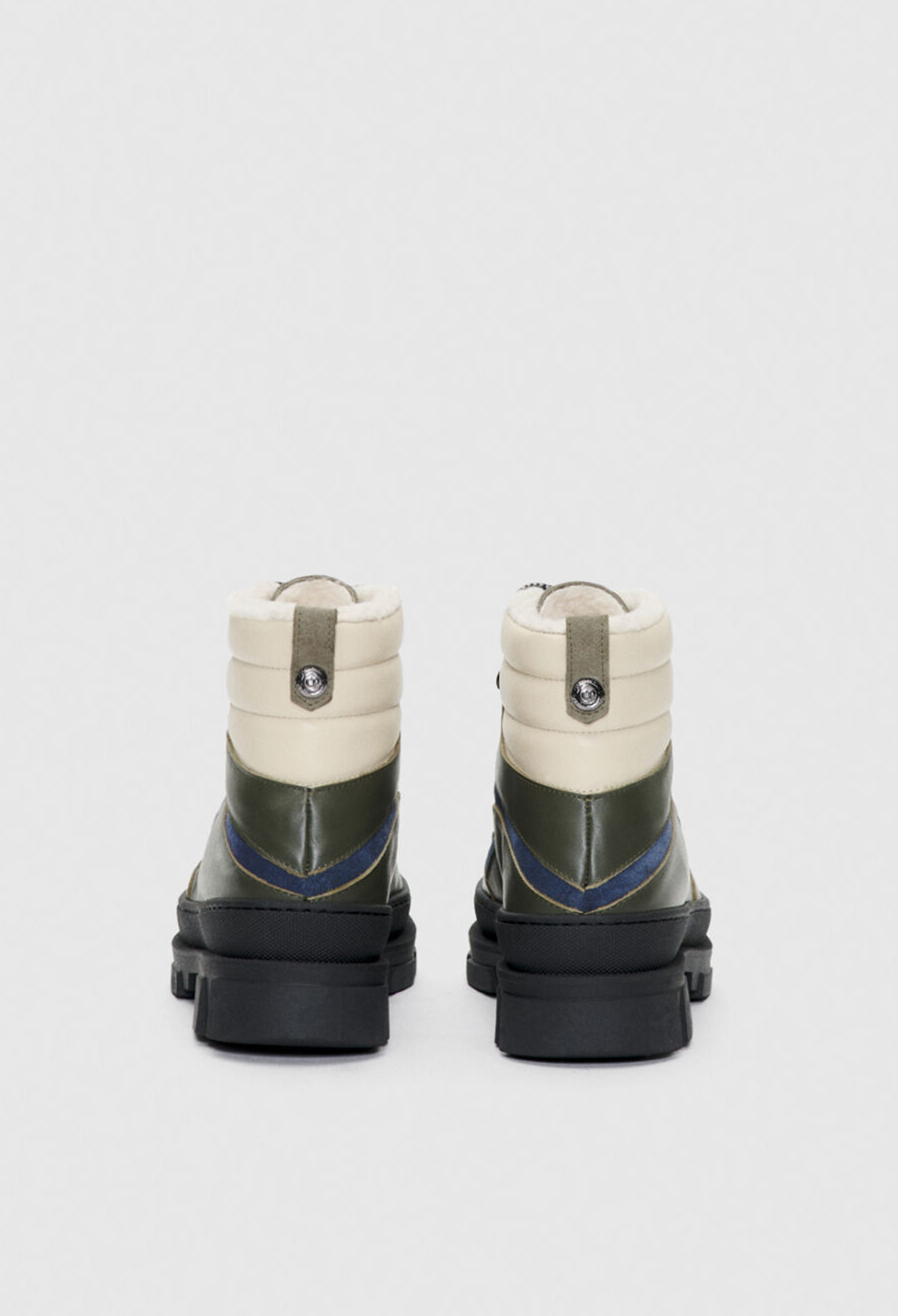 Bottines &agrave; lacets en cuir responsable