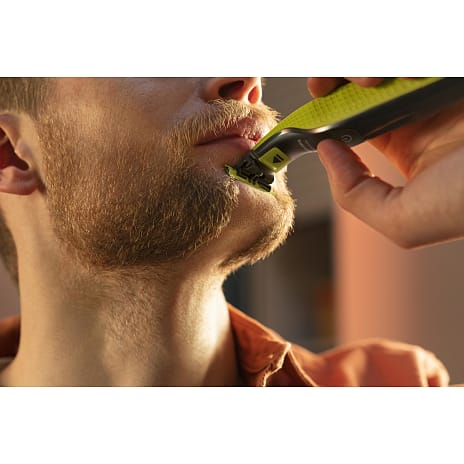 Philips Oneblade F&B QP2824/20 skægtrimmer
