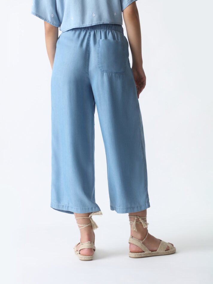 Calças culote em denim leve - Índigo