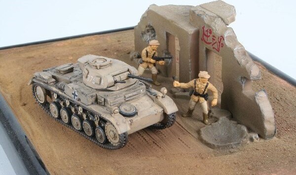 Revell - Pzkpfw II Ausf. F Tank Byggesæt - 1:76 - 03229