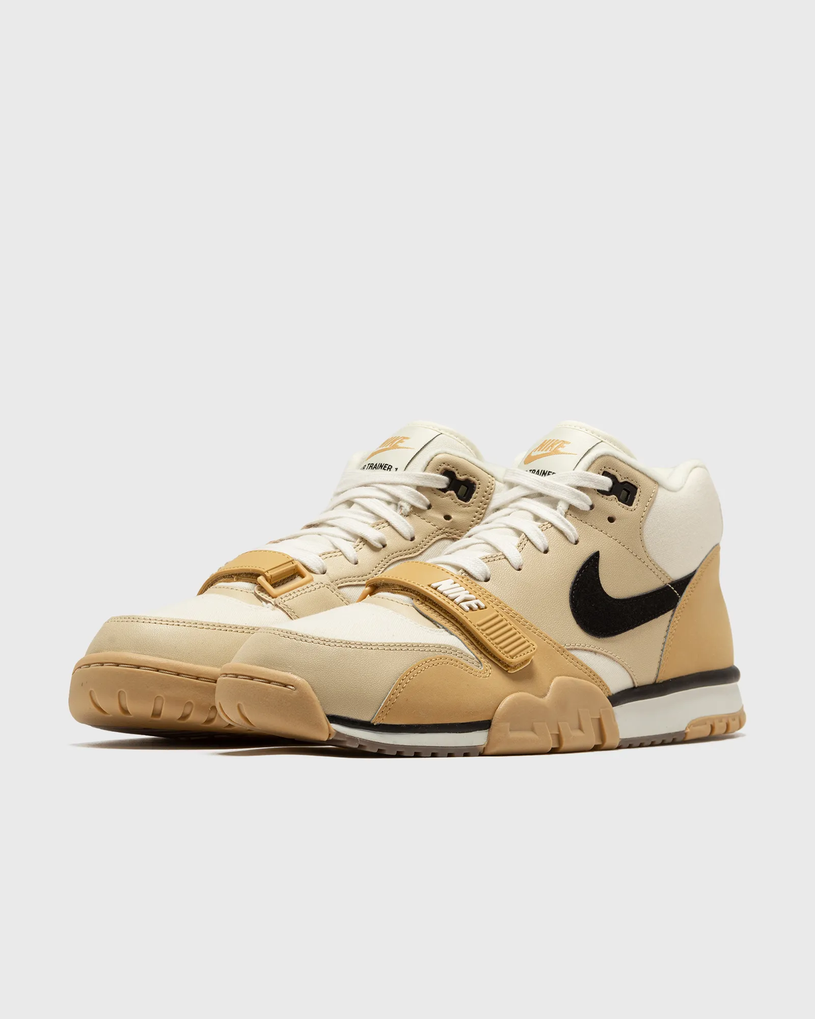 Nike AIR TRAINER 1