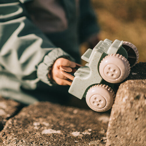 Viking toys hearts jeep