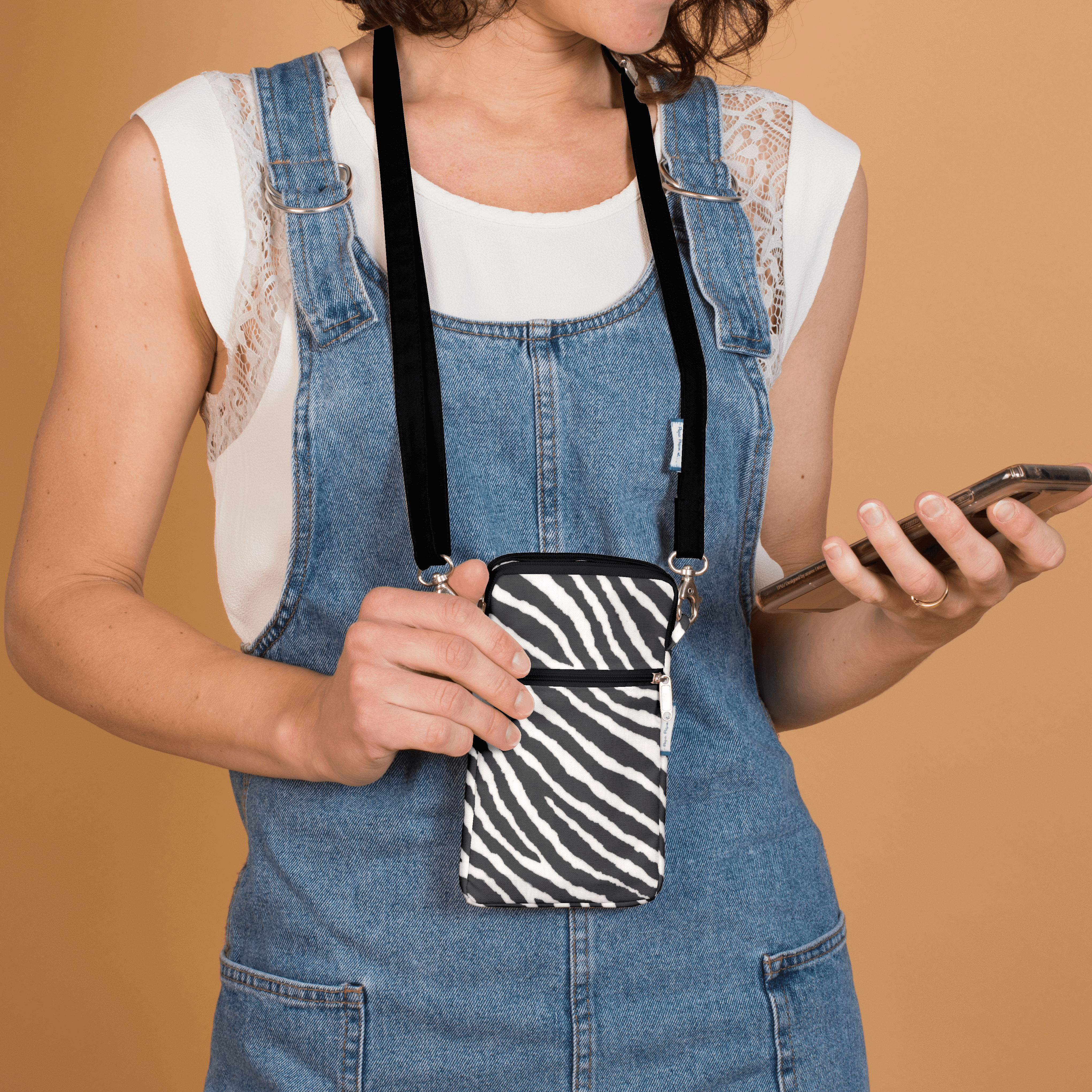 Pochette Téléphone Matelassée Zèbre