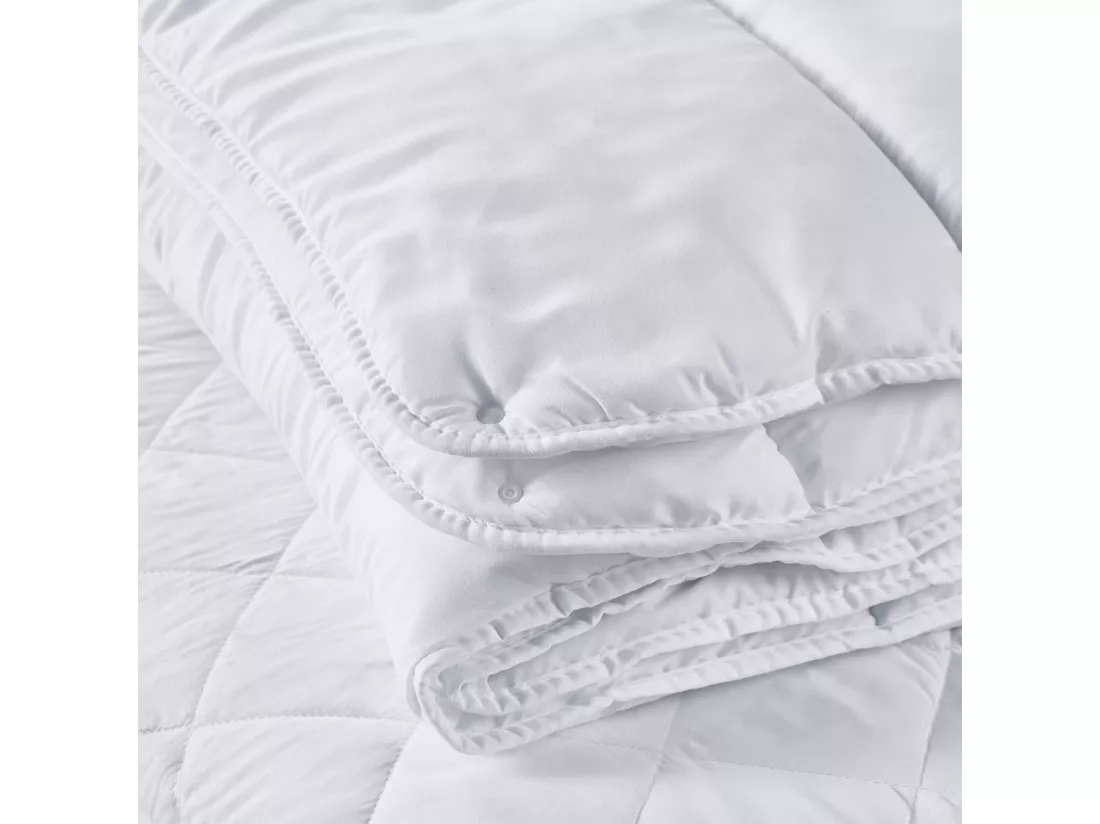 Couette double microfibre, 4 Saisons antiallergique 300gr + 150gr