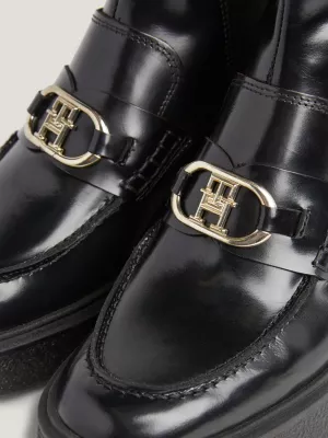 Botas Mocassim TH Monogram em Couro