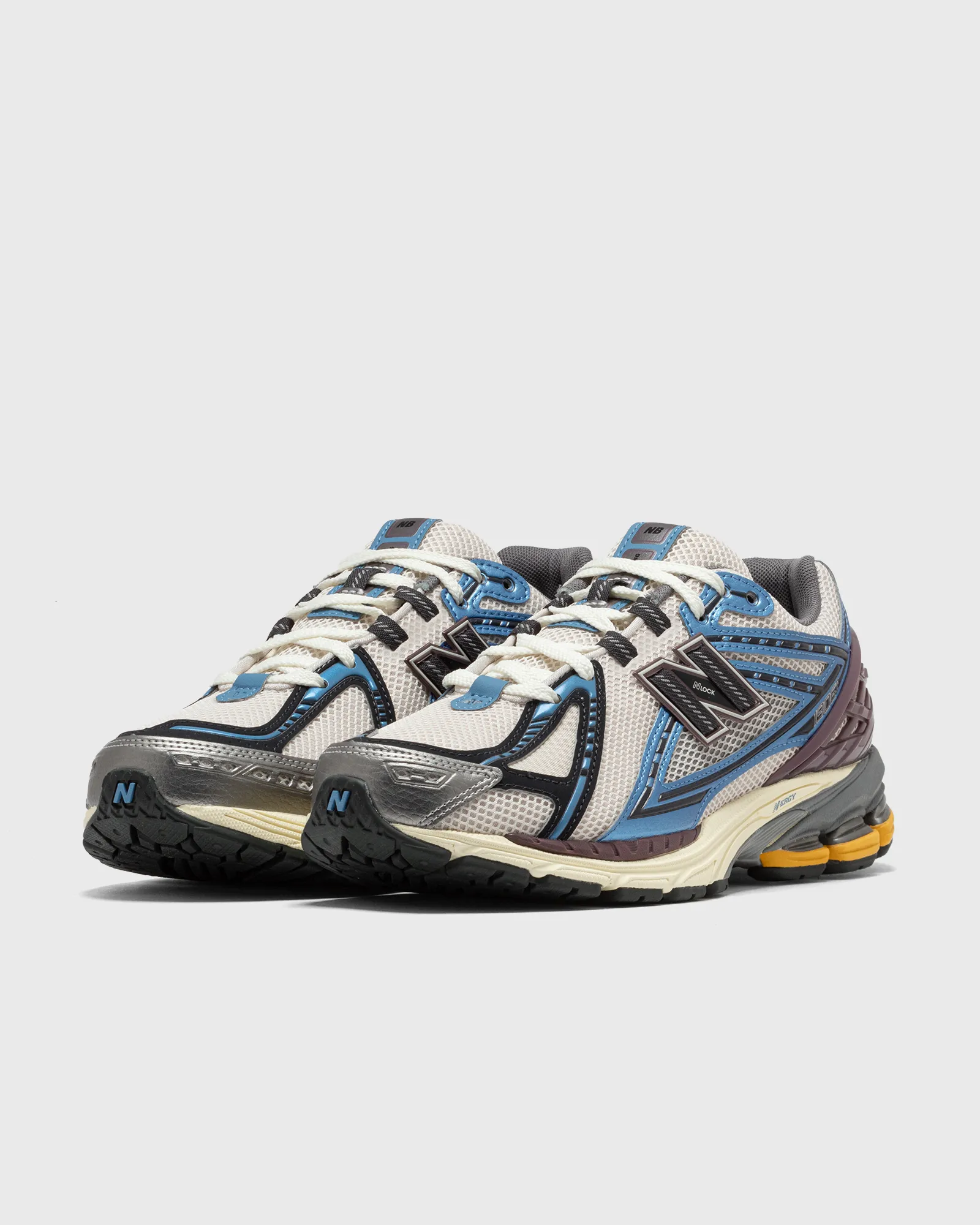 New Balance 1906