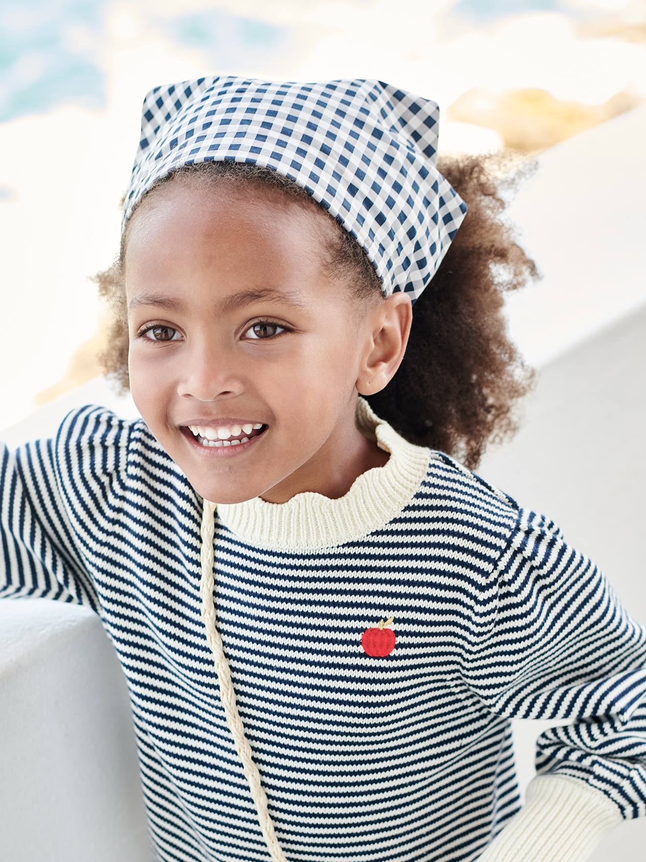 Lenço estilo faixa de cabelo com estampa vichy para meninas, xadrez azul marinho.