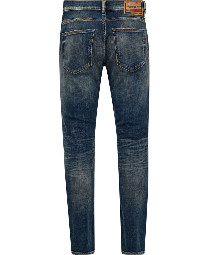 Diesel 2019 D-STRUKT 01