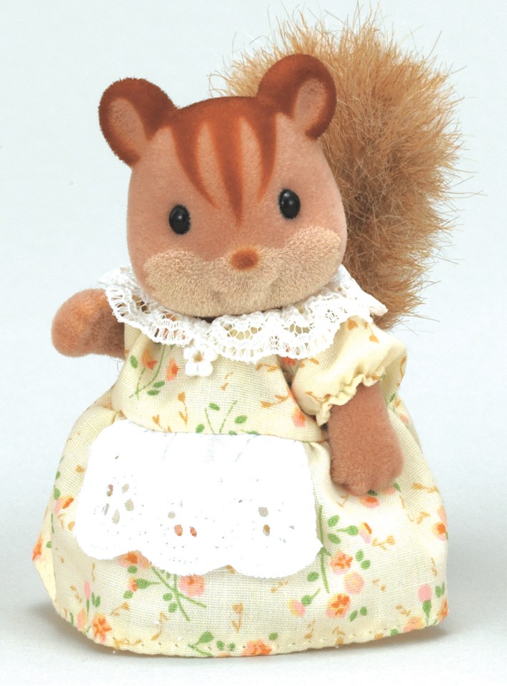 Sylvanian Families - Familien Valnøddeegern (4172)