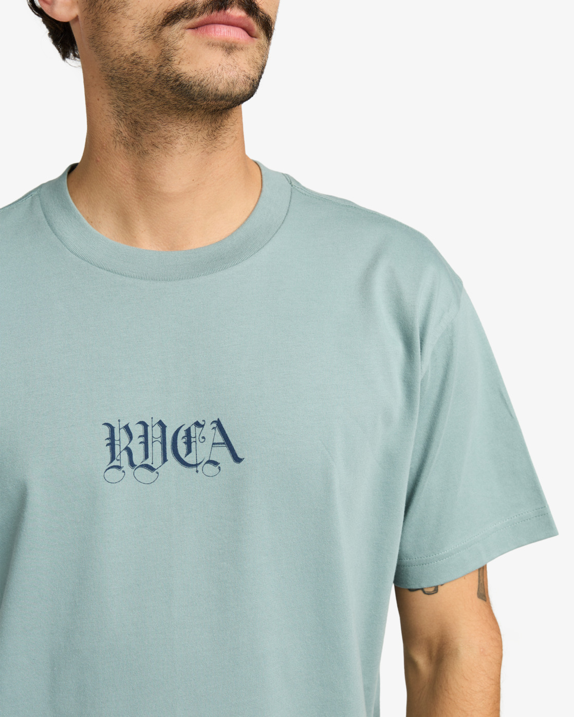 Rvca Benj Battle Tee Lead