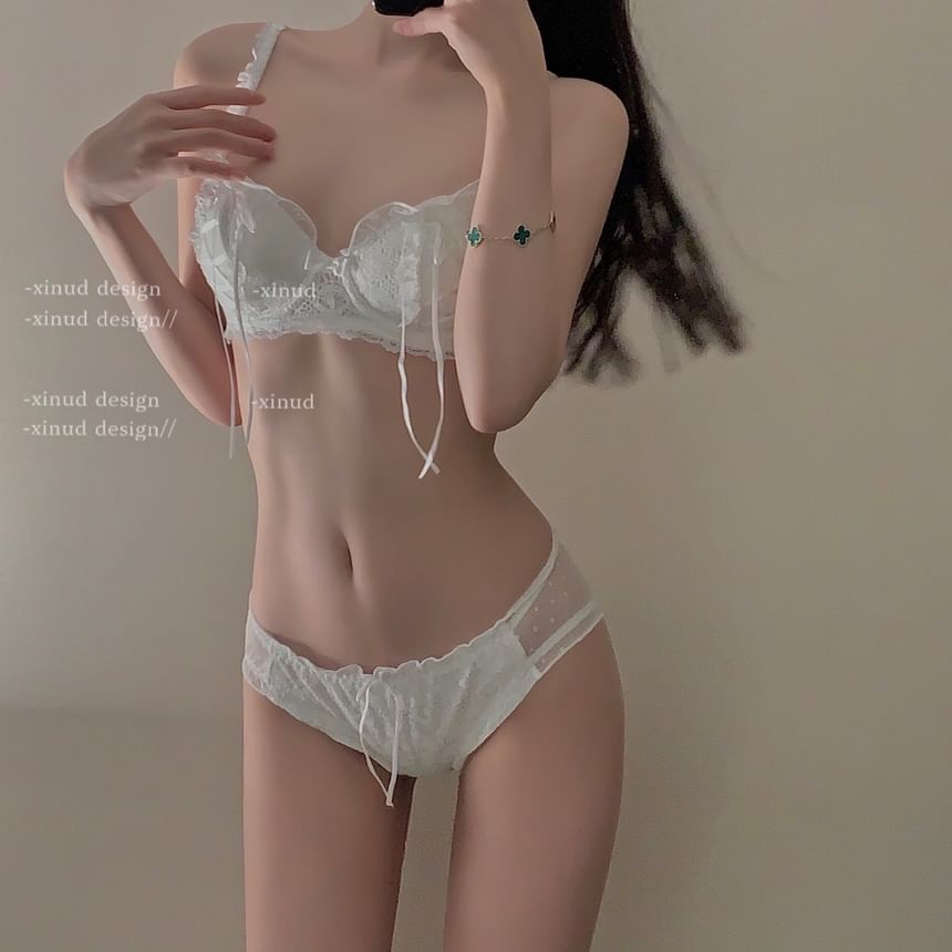 Nabla - Effen bh met strik en kant / panty / set