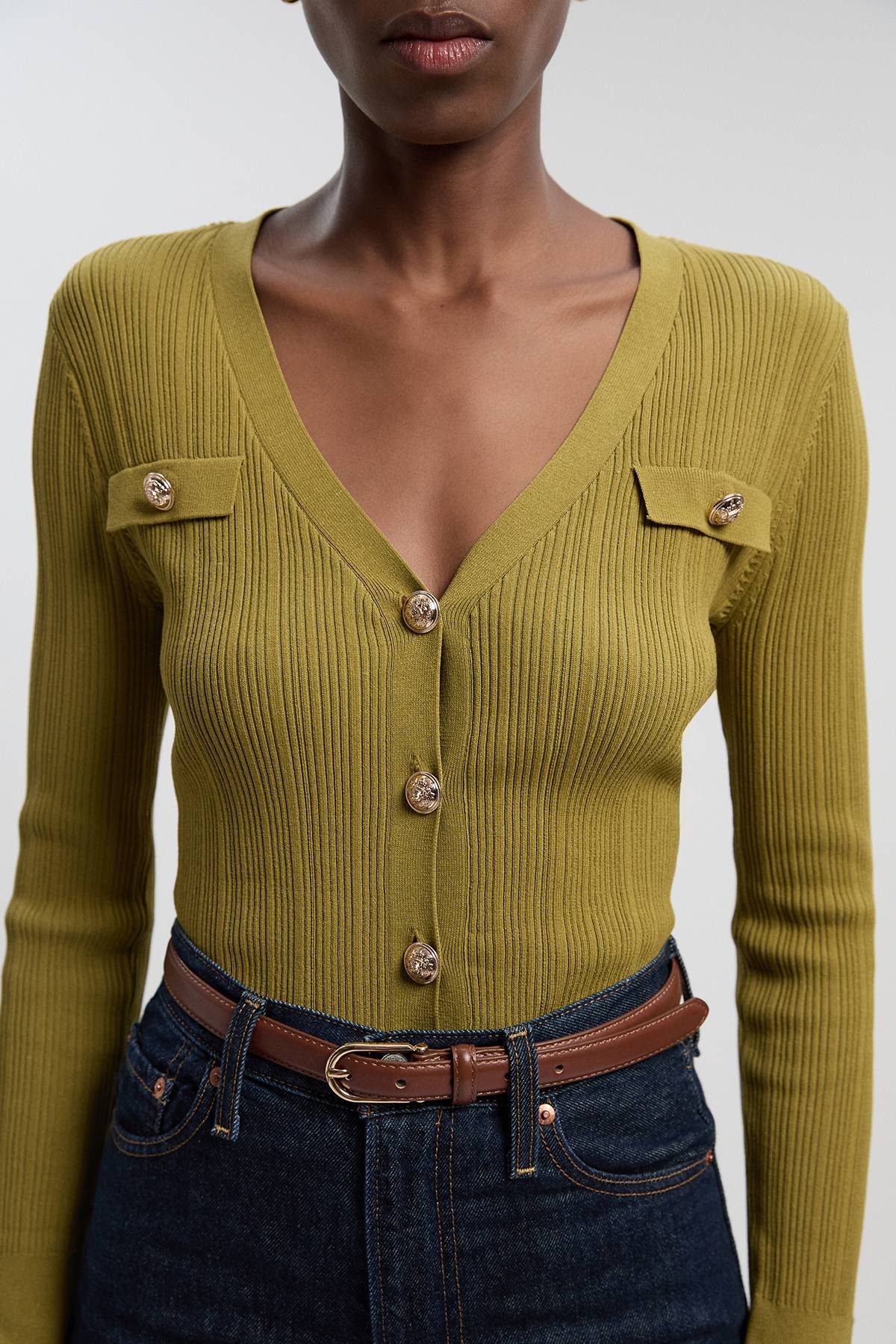 KarenMillen Cardigan en mélange de viscose à toucher sec, à côtes et garniture militaire