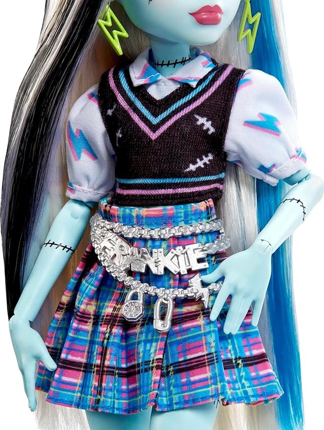 Monster High – Core Doll with Pet - Frankie (HXH73)