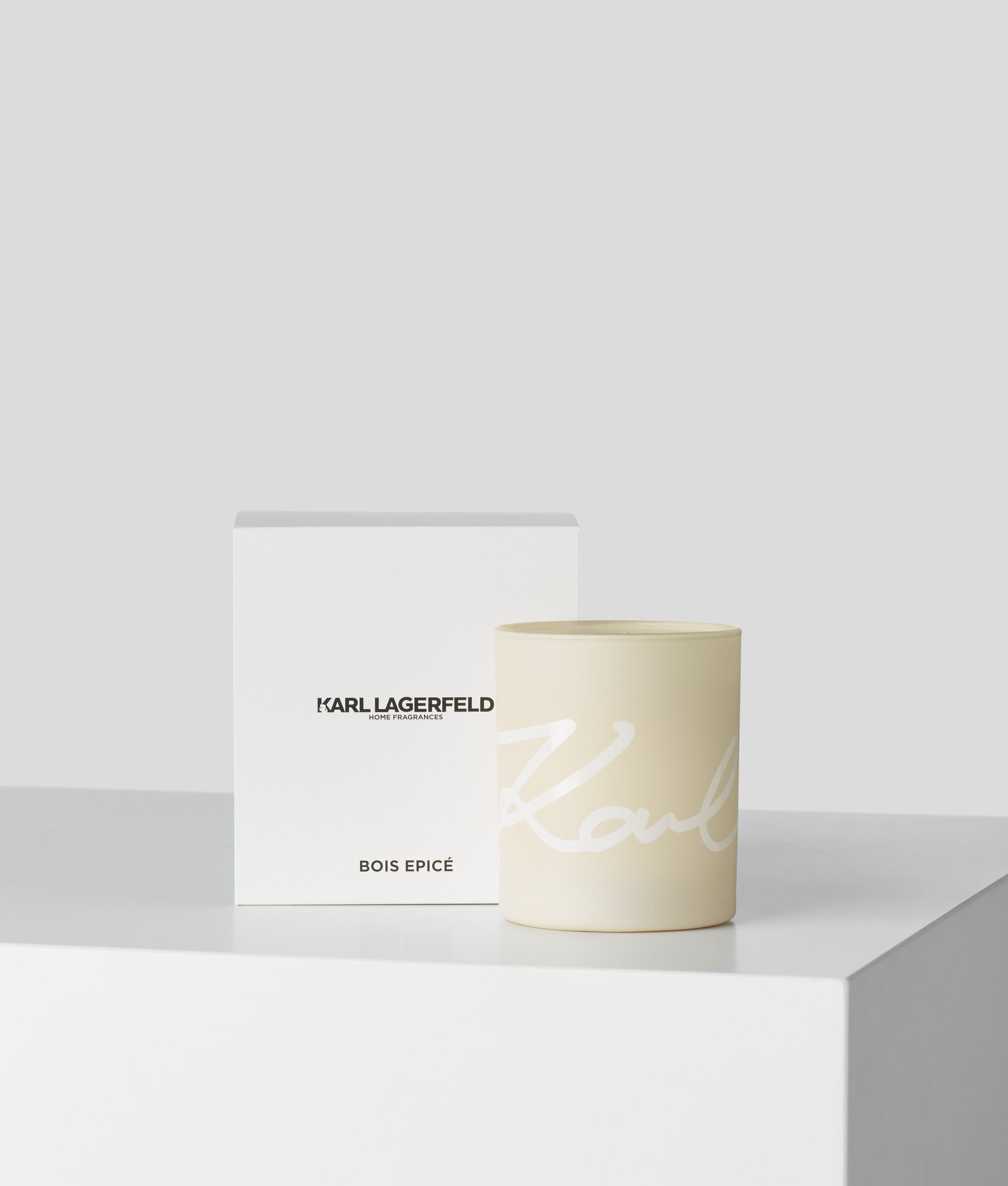 Bougie parfumée BOIS EPICÉ
