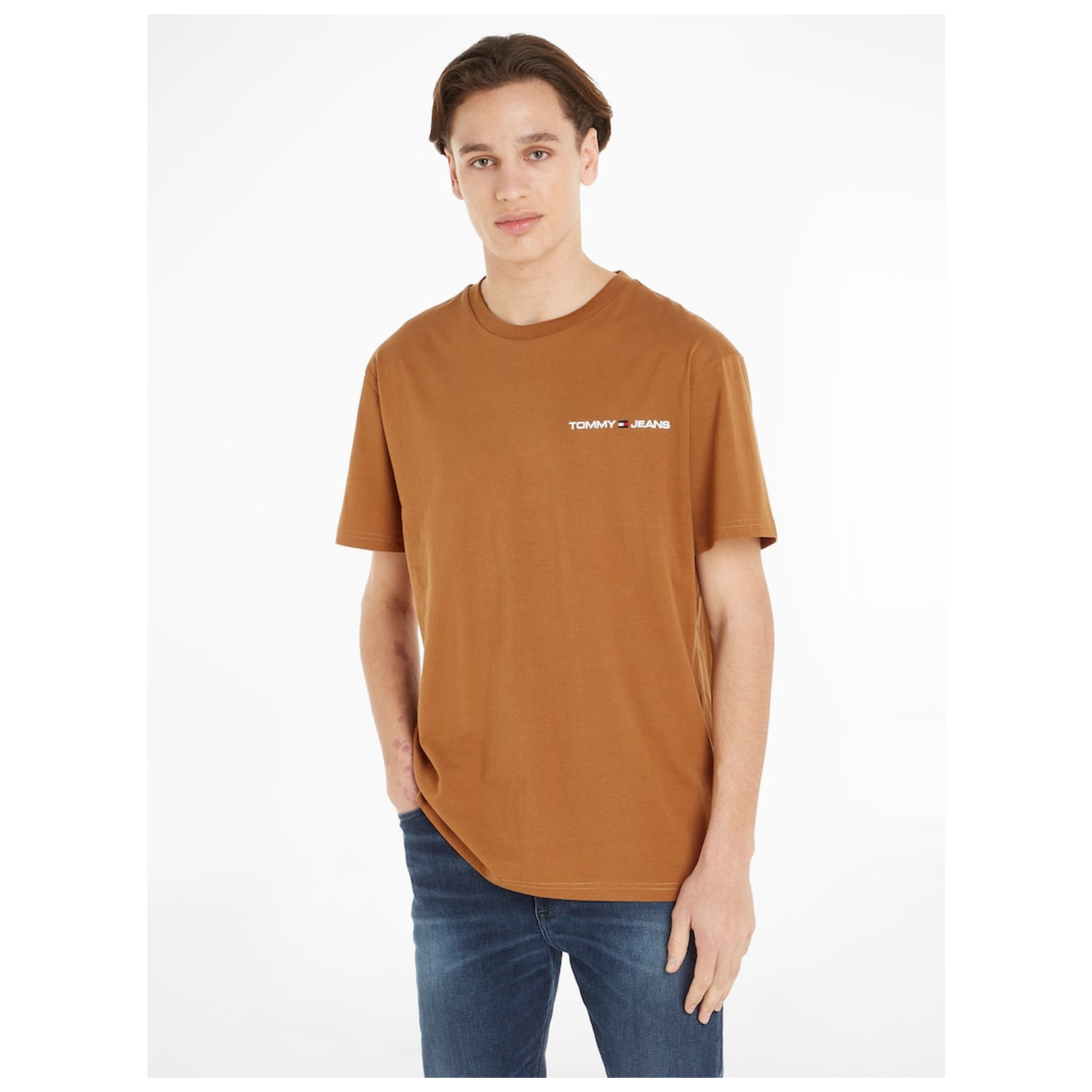 Tommy Jeans TJM CLSC LINEAR CHEST TEE