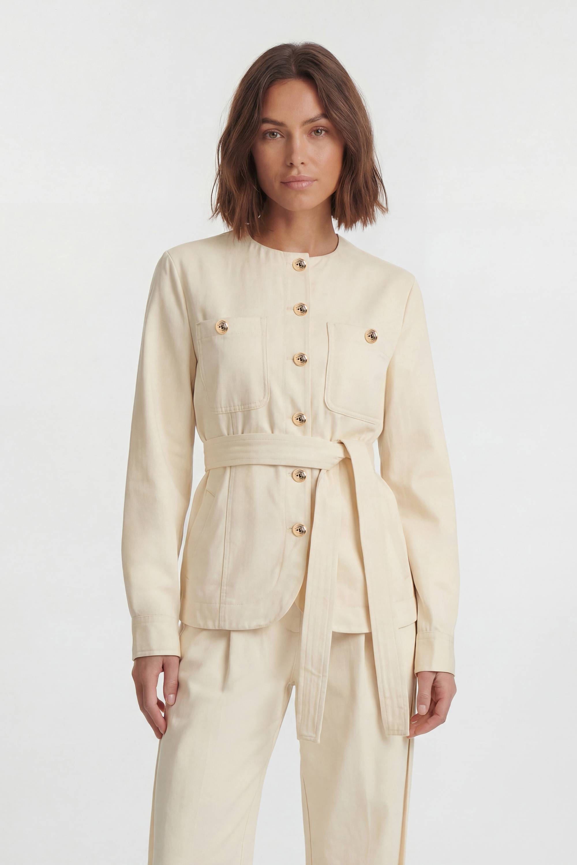 KarenMillen Chemise Petite En Coton Utilitaire Avec Détails Boutons Et Ceinture À Nouer À La Taille