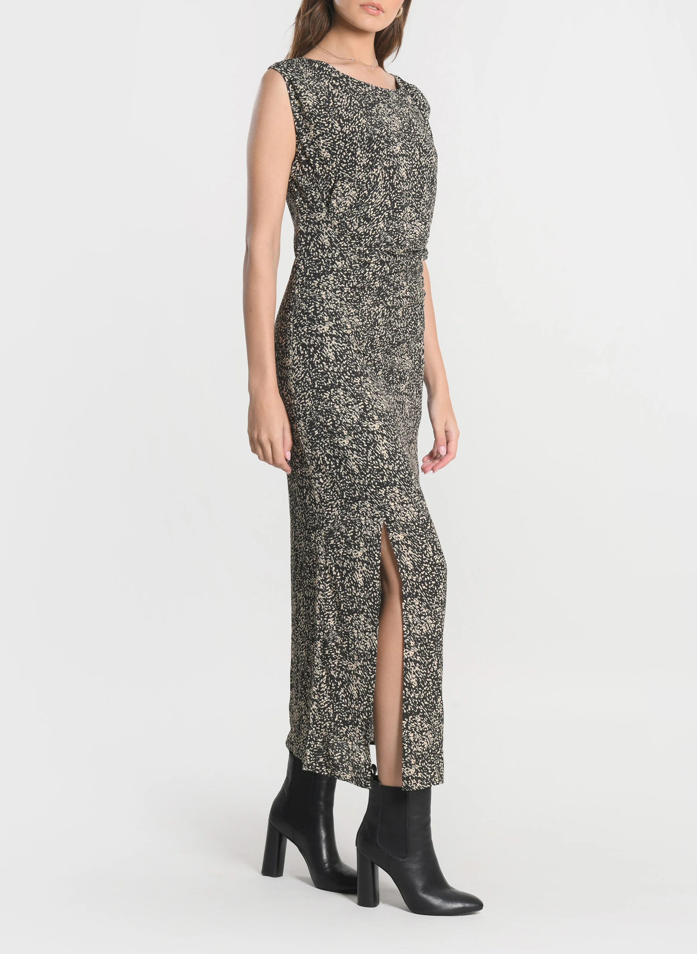 BIANCA - Robe midi col rond imprimée | Noir