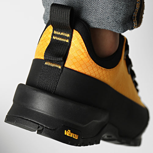 Baskets Glenclyffe Low A817B Summit Gold Black