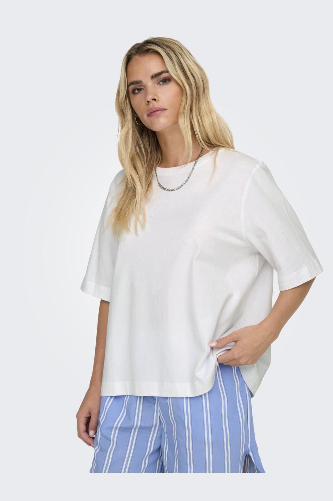Only Onllina S/S Boxy Tee