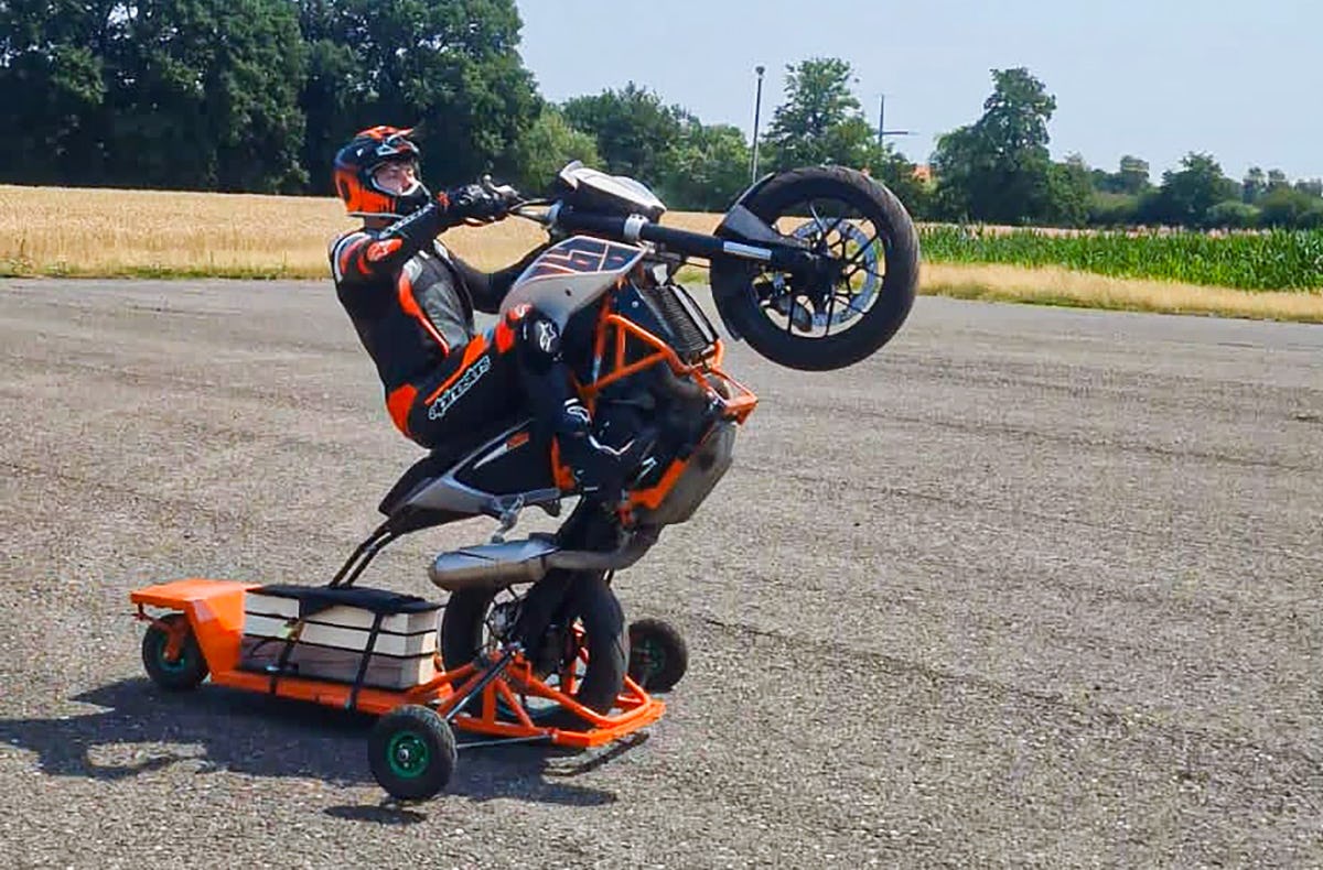 Motorrad Stunt Training Lübbecke