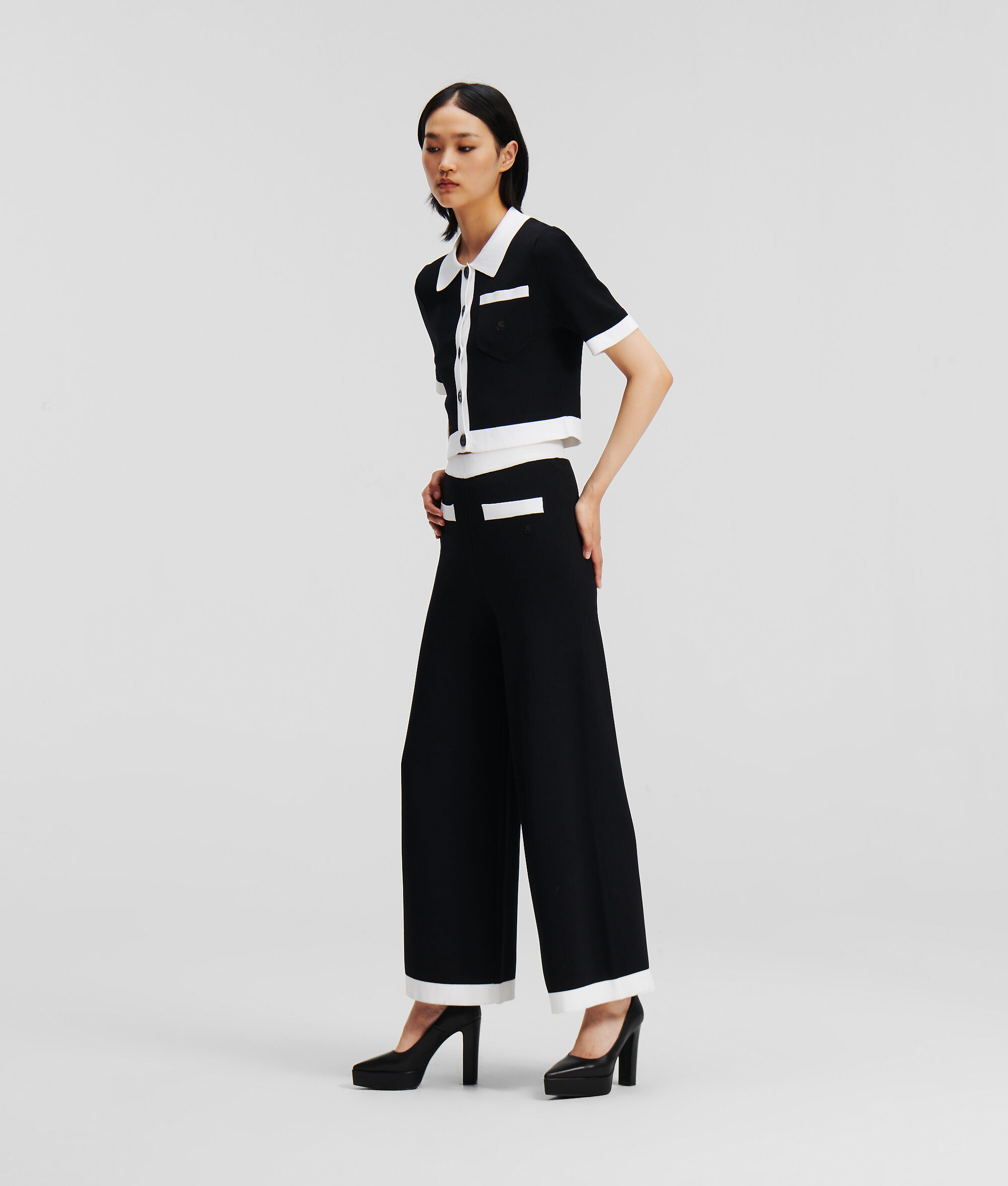 PANTALON AJUSTÉ EN MAILLE