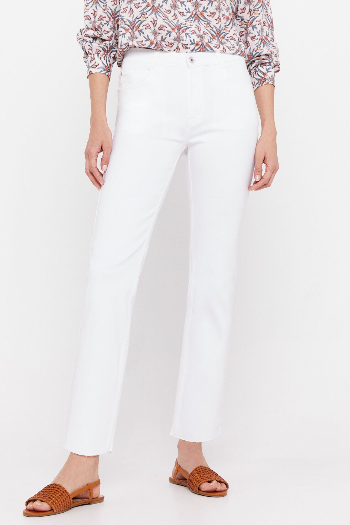 Calça cropped regular com 5 bolsos - Branca