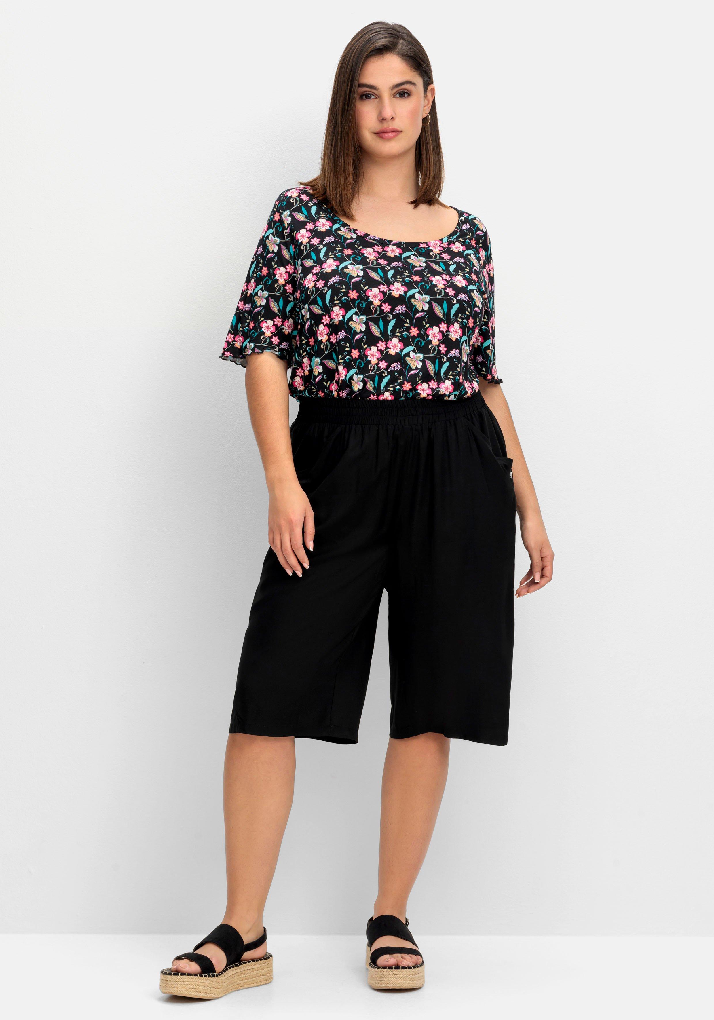 Weite Bermudas mit Smokbund, aus Viskose