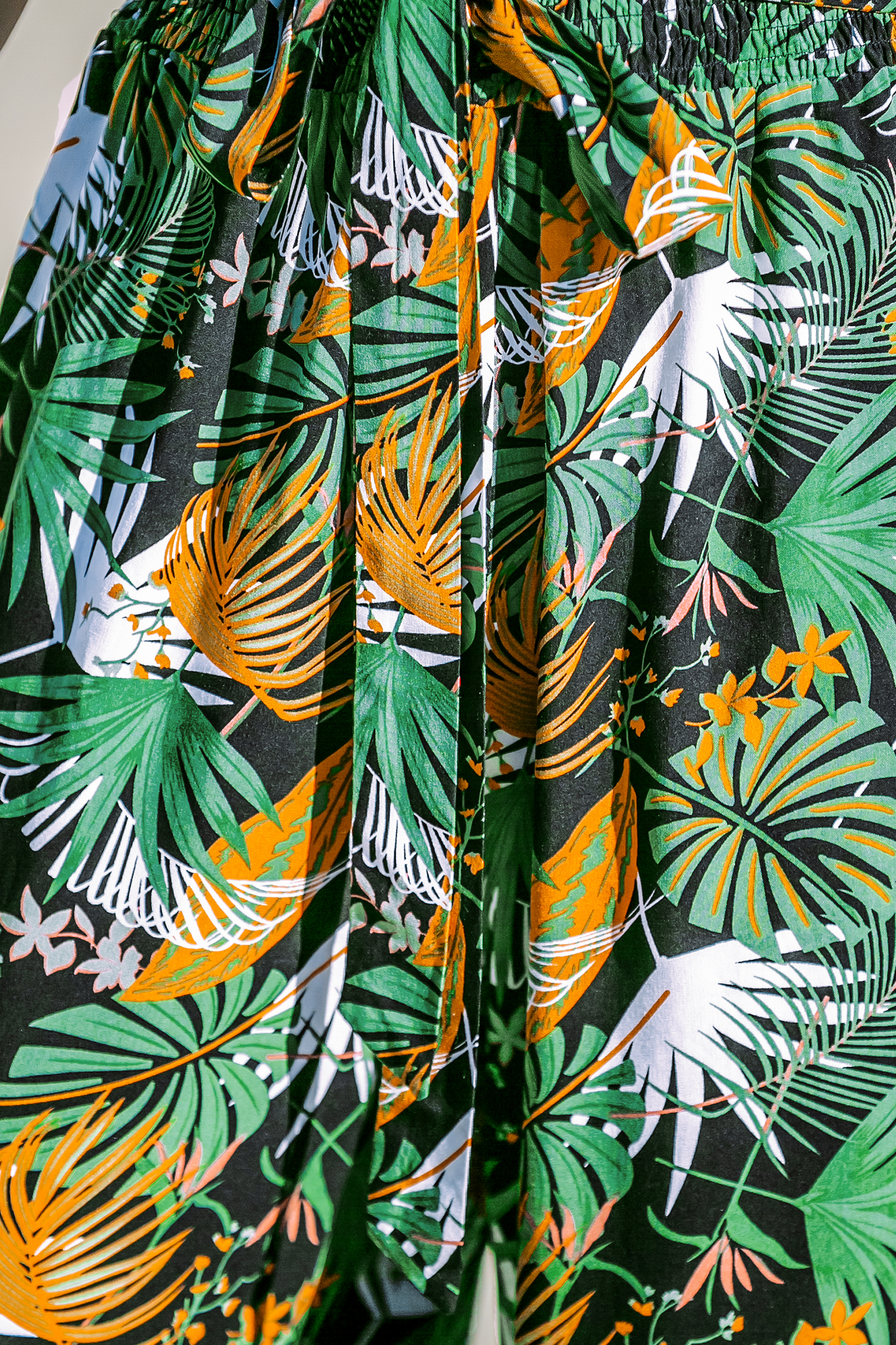 Pantalon à jambes larges avec palmiers tropical