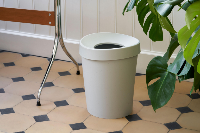 Vitra Happy Bin RE prullenbak large poppy red