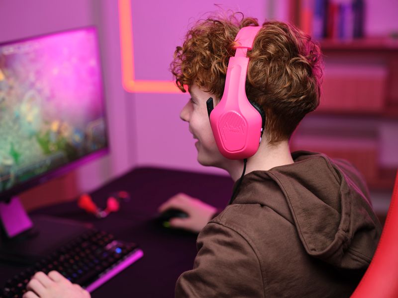 Trust Headset GXT 415P Zirox Pink/Schwarz Gaming-Headset mit komfortablen ohrumschliessenden Polstern und einstellbarem Mikrofon