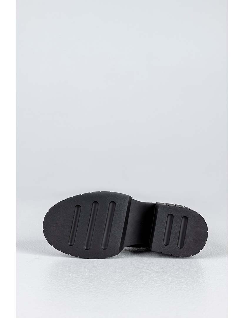 Black Chelsea Boots