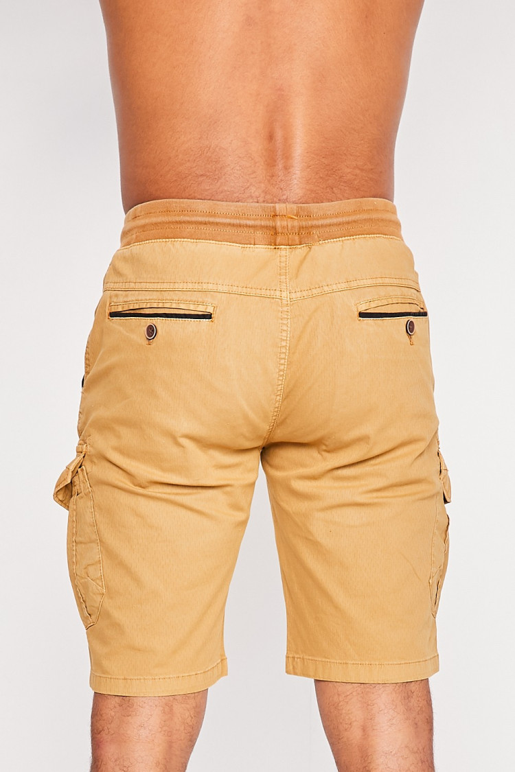 Short marron avec poches