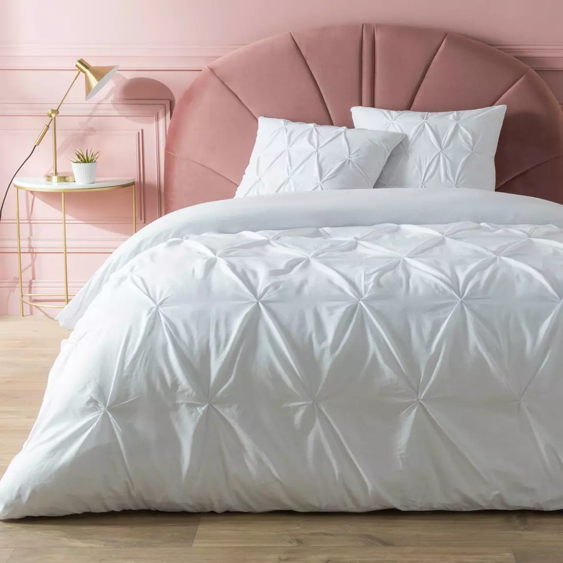 Housse de couette et deux taies coton (240 x 220 cm) Heloise Blanche