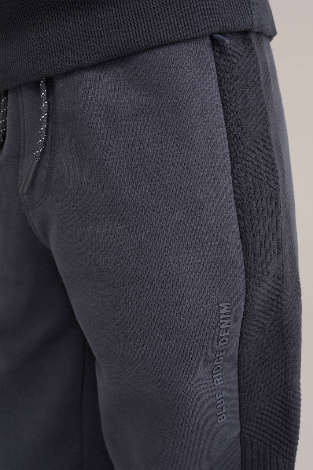 WE Fashion Blue Ridge slim sweatpant antraciet