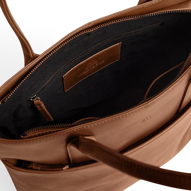 Markberg<br>Tote Caisa 15
