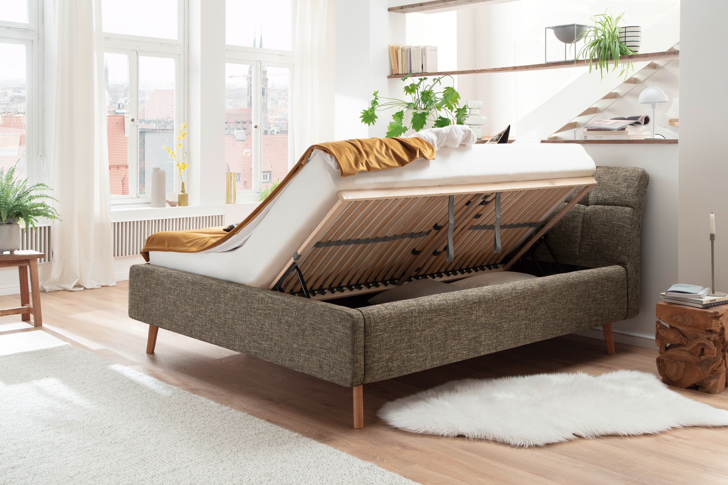 meise.möbel Polsterbett »Mila« mit Bettkasten