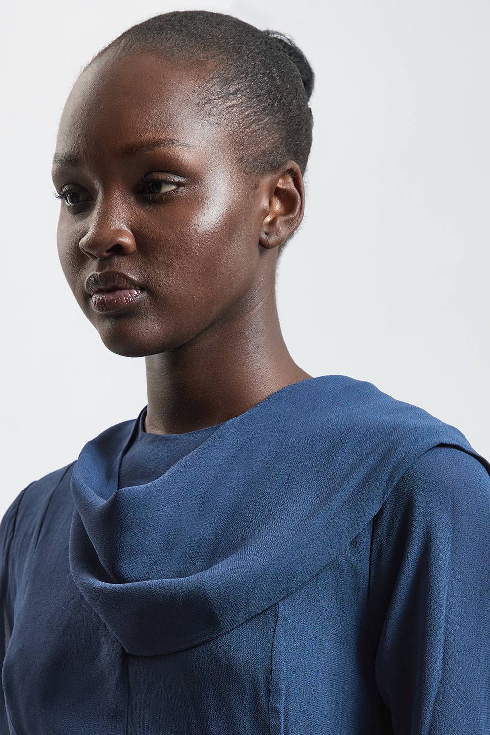 KarenMillen Robe Midi Tissée En Viscose Avec Détail Foulard