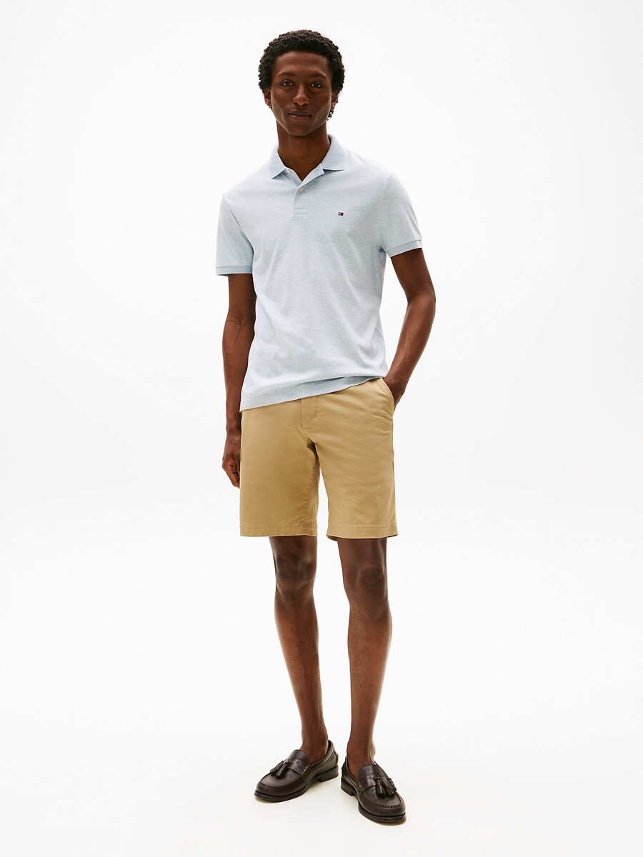 TOMMY HILFIGER<br>Camisa polo regular de manga curta em algodão macio