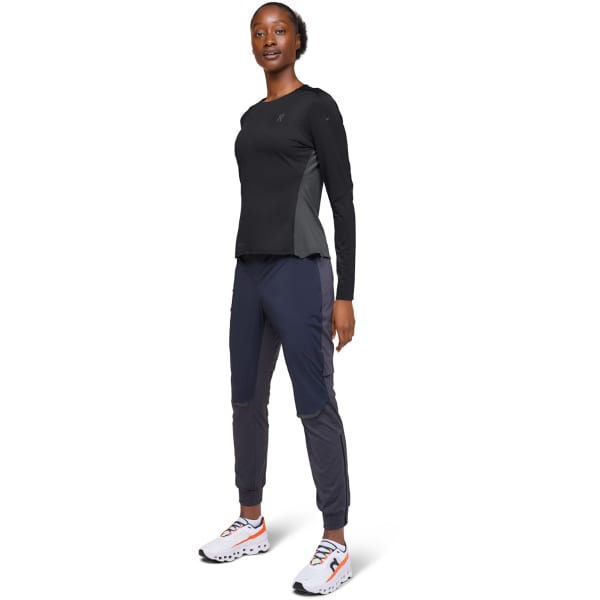 T-shirt running ON RUNNING PERFORMANCE LONG-T W BLACK/ECLIPSE
