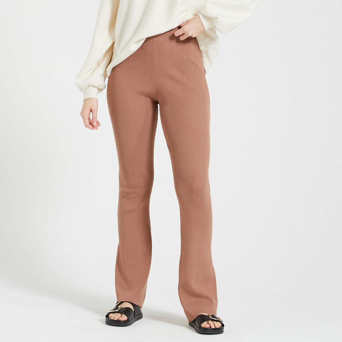 CALVIN KLEIN<br>Calças boca de sino com amarração