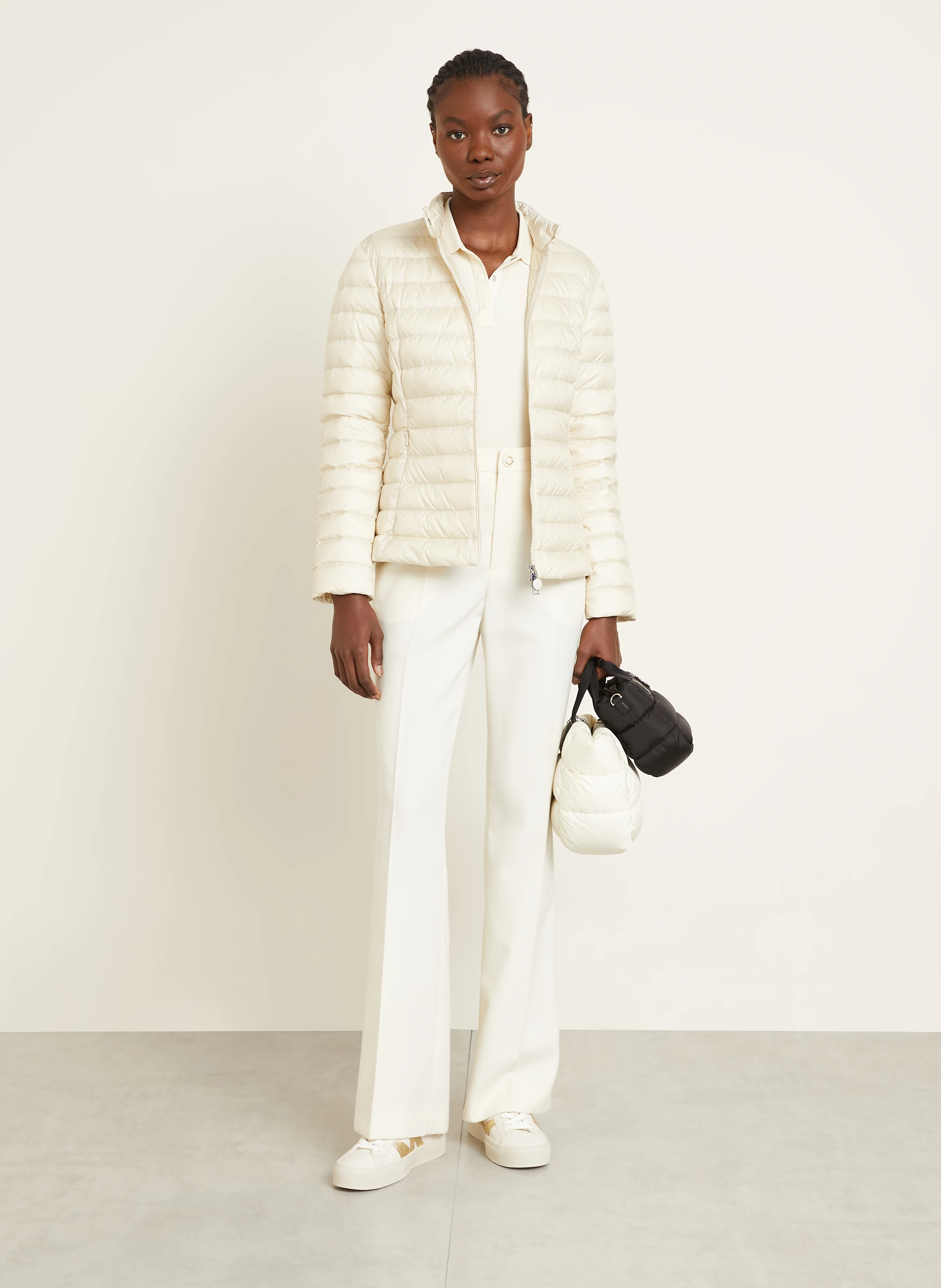 MONCLER Daunenjacke IGELLE