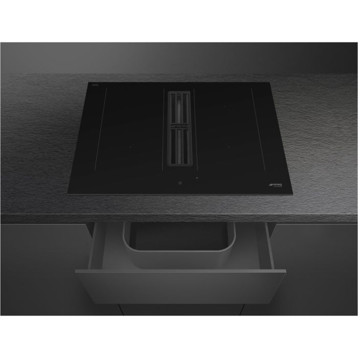 SMEG Induktionskochfeld m. Abzug HOBD472D