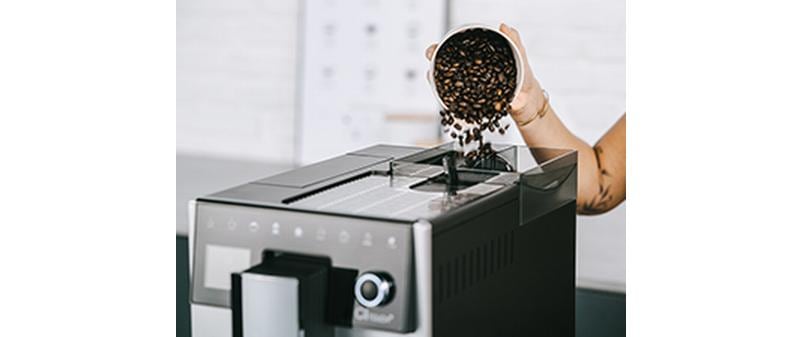 Kaffeevollautomat CI Touch Silber<br>Zweitassen-Vollautomat mit Vielfalt und Individualität auf Knopfdruck!