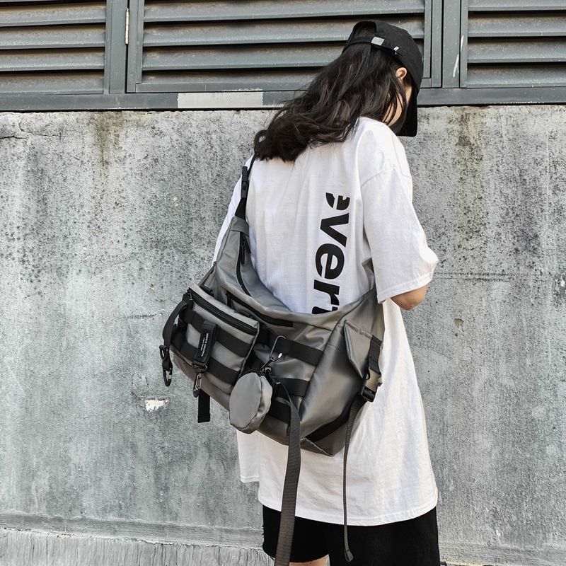 Mulgam - Nylon Crossbody Tas met Rits