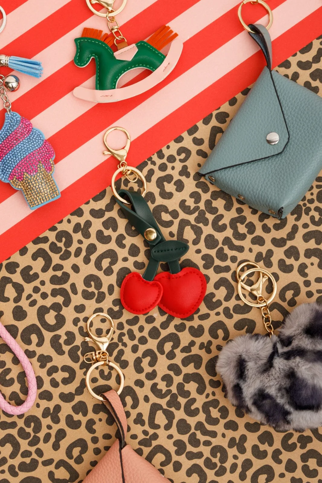 Black Colour Bccherry Keyhanger 10272